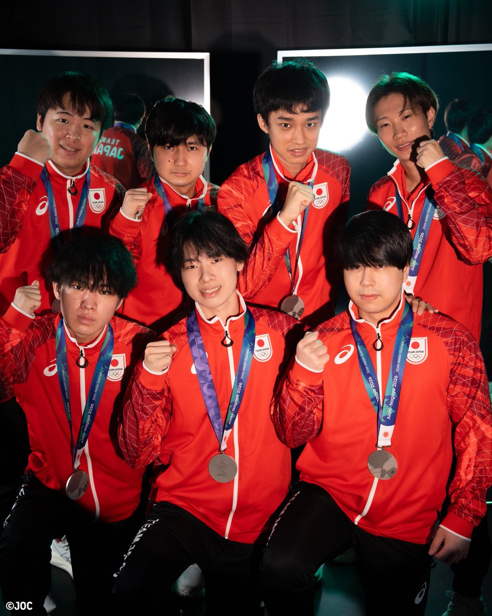 TeamJapan's tweet photo. Portrait📷

#愛知名古屋2026 🇯🇵
eスポーツ／Identity V 第五人格
神谷凌 選手
粟田勇斗 選手
小沼真澄 選手
上村匡優 選手
大山流陽 選手
前田健太朗 選手
上仲真生 選手

@JeSUofficial @kona_0603 @unpii2213
@cityy_V @TMW75641137 @yukainakinako_
@maekennee @TM00130623 
#TEAMJAPAN #ともに一歩踏み出す勇気を