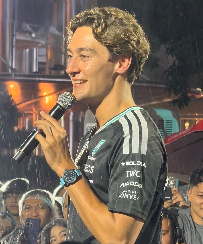 russellvesti's tweet photo. what the hell is in the air in malaysia https://t.co/38ClncTW90
