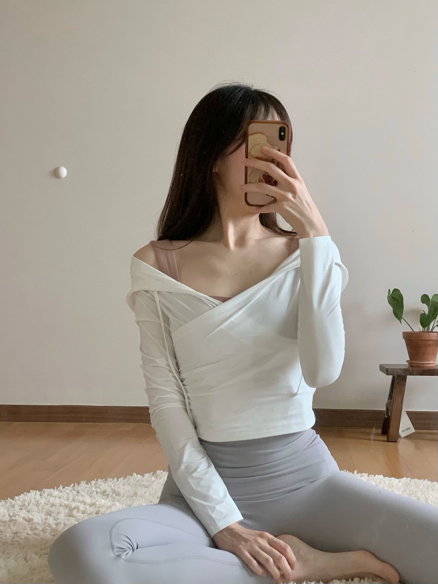 BielgradimPg's tweet photo. Pilates girl summer with Skullpig https://t.co/QOGx0qOfip