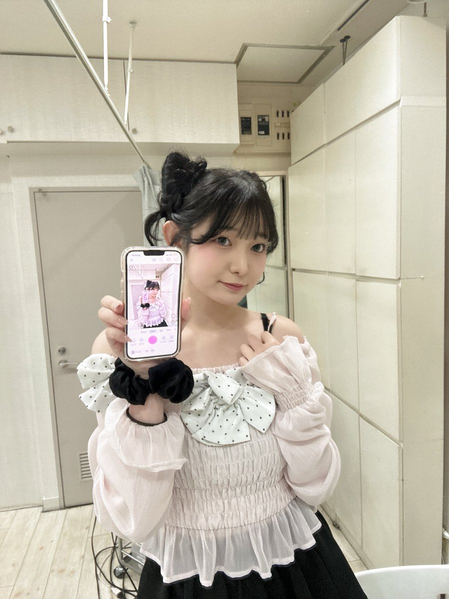 fuka_shst's tweet photo. 可愛いすぎるマリーちゃんhair🐈‍⬛🎀

実はヘアメサロンで働いてます🪄ྀི
アイドルとモデルとヘアメ、、、
色んな顔がある^^
日々勉強です🥺 https://t.co/AStOItTyqk