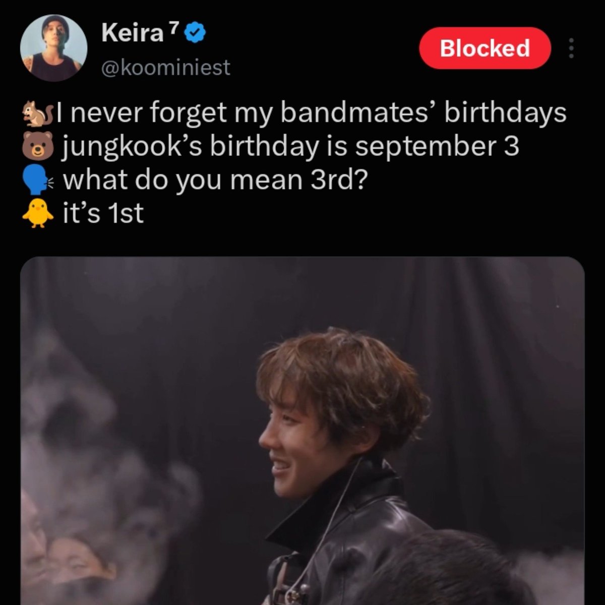 iankissedtae's tweet photo. Jokers are cutting clips to push a narrative that tae doesn't know jk's b'day... Meanwhile in the full clip you can see clearly that tae was teasing jk &amp; jin. he's the only one beside hobi who spent jk's birthday with him &amp; arranged seaweed soup n cake for him acc to korean time. https://t.co/H3Ud7kVvZB