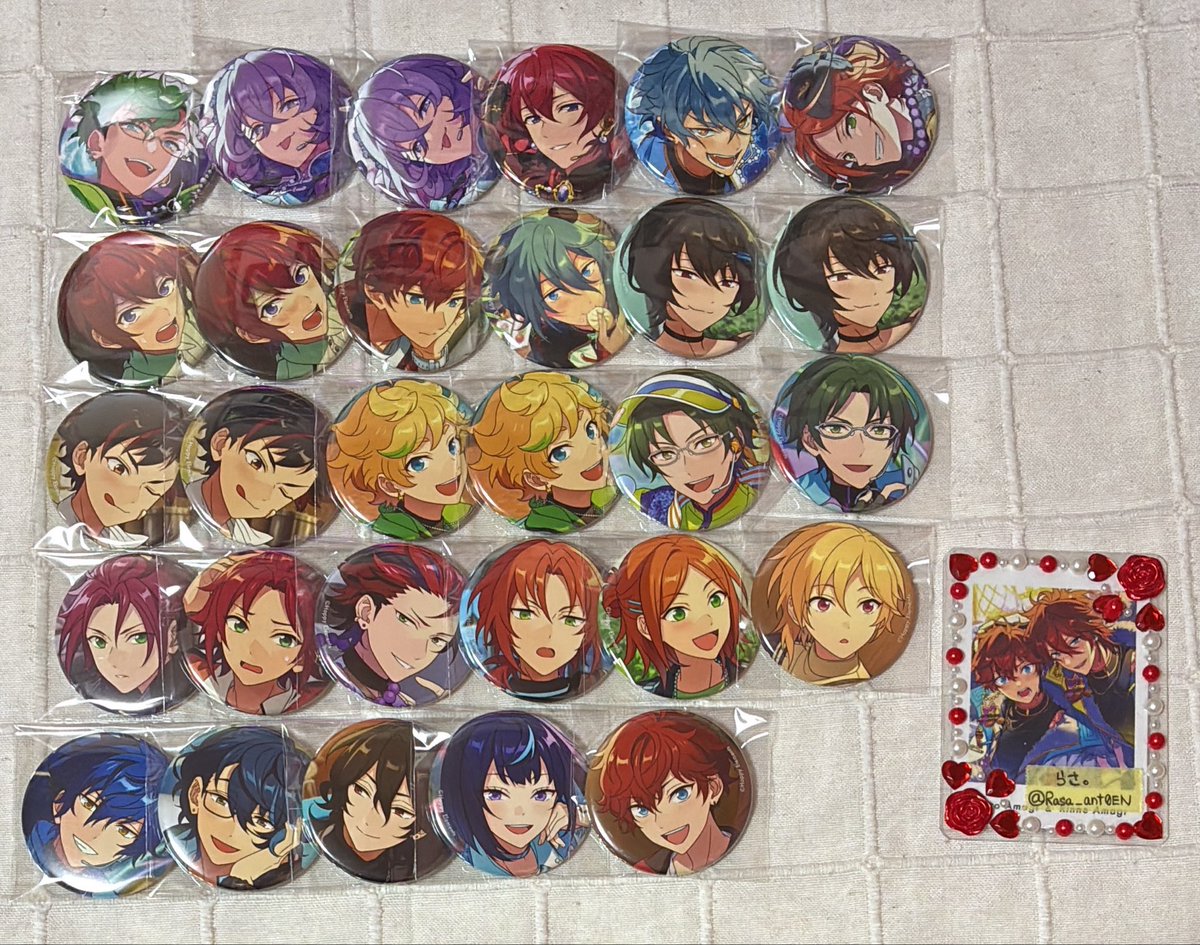 Rasa_ant0EN's tweet photo. 【交換】あんスタ コレ缶 Apr

譲▶ジュイス ユメ 晃牙 ひなた ニキ 司 凛月 鉄虎 レオ 零 宙 エス ゆうた ジュン 敬人 真緒 紅郎 一彩 つむぎ なずな

求▶Apr cスバル(友人分)
      Jun i泉

✧︎泉は星4との交換
✧︎郵送または千葉手渡し

検索からもお気軽にお声掛けください🙇‍♀️ https://t.co/zOhYNZL5Ul