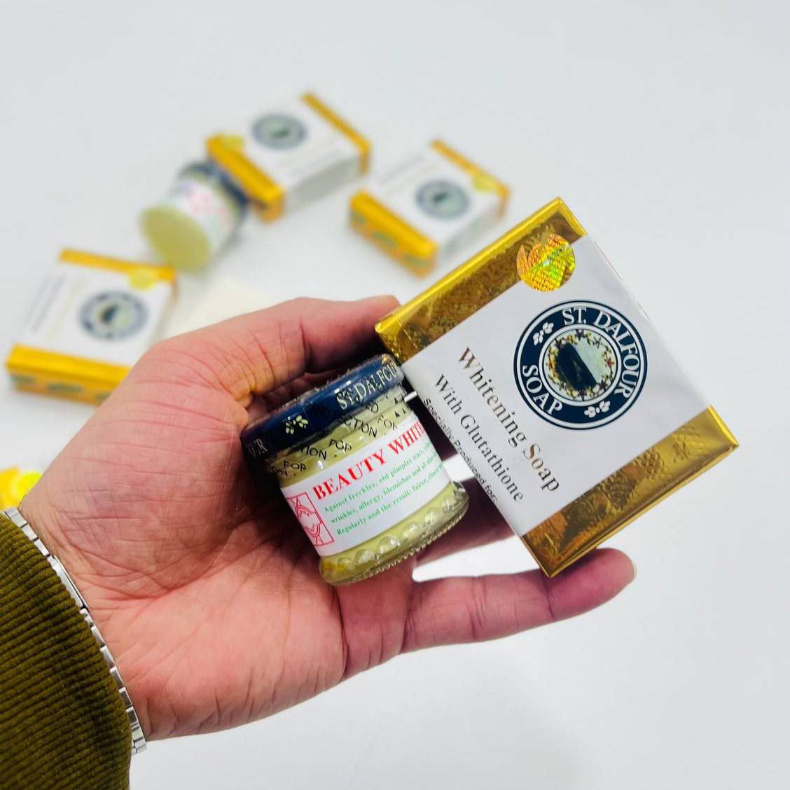 NikoRapper's tweet photo. St. Dalfour Skin Set

St. Dalfour whitening set includes Glutathione Whitening Soap and Beauty Whitening Cream. Helps brighten skin, reduce dark spots, melasma, freckles, and acne marks. Use sunscreen during the day. Offer price: 17. Delivery: https://t.co/GezHlewAwL