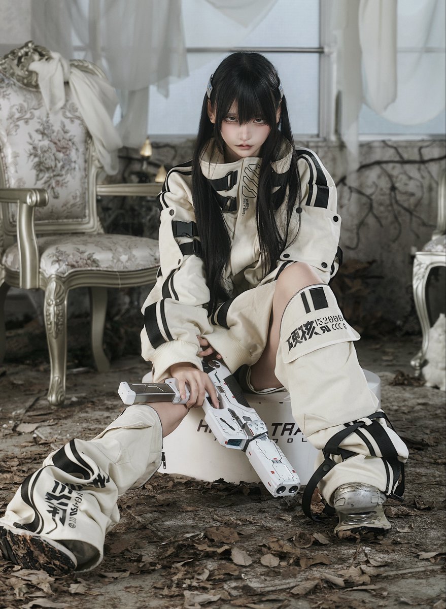 THEODOL_TKN's tweet photo. ❤︎プロデューサー・高嶺ヒナが着こなす、
アニメ的ロボメイドコーデ❤︎

Model身長:168cm

着用アイテム↓

【中央町戦術工芸コラボ】
❤︎ テックウェアジャケット/パンツ
❤︎ タクティカルメイドエプロン
❤︎ IDカードユニット typeHT

10/9 10:00~POPUP 20:00~通販
🛒https://t.co/EEI8kTMxtL https://t.co/1CaNRXulzf