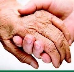 DrRobertoMOjeda's tweet photo. Hoy se conmemora el Día Internacional del Adulto Mayor. En #Cuba es una prioridad, dentro de las políticas sociales, prestarles una atención diferenciada: es una labor que nos compete a todos. #CubaPorLaVida https://t.co/UXvia1TQx8