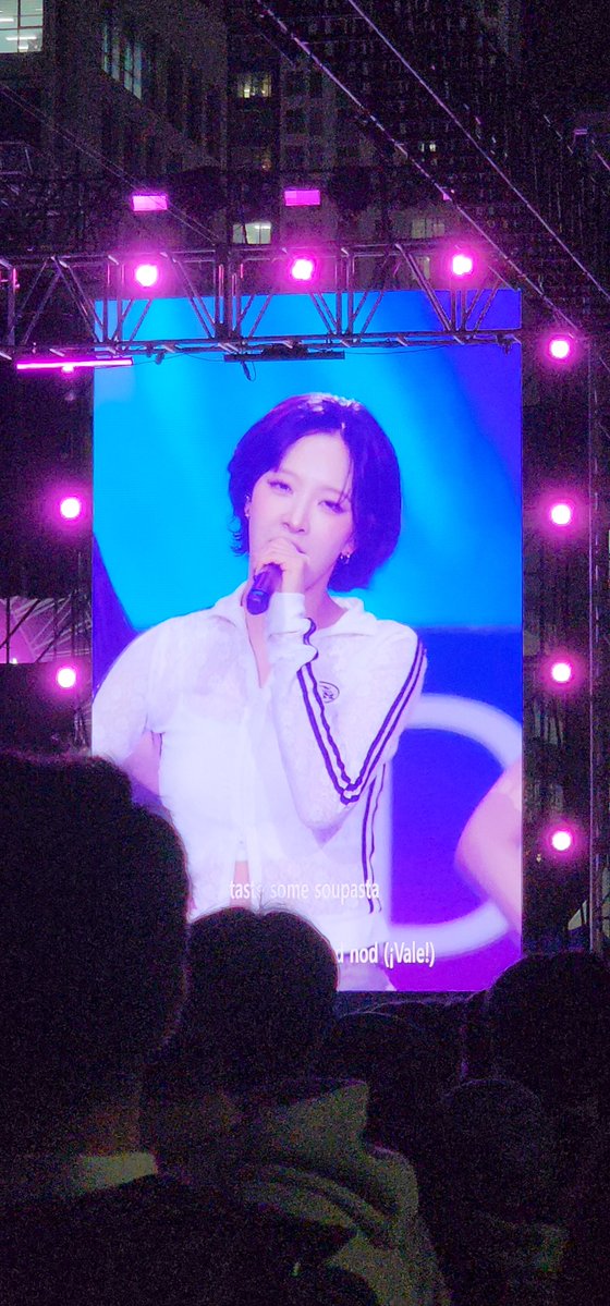 ggung_rabbit's tweet photo. 천안흥타령축제에 빌리 왔다!!
수아 잘 지내는 모습 좋네!

#천안흥타령춤축제 #빌리 #문수아 https://t.co/S193VB67oZ