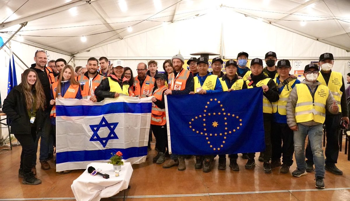xzglb's tweet photo. @IsraelinChina 万恶之源共产党 消灭中共人人有责！ https://t.co/uBqjiDs7YN