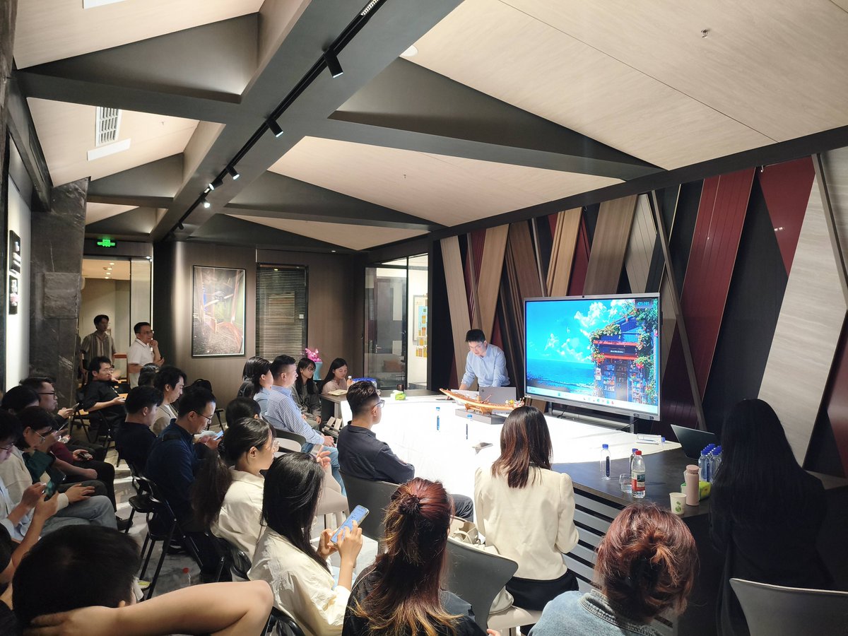 axo5ch901's tweet photo. Asia Research and Innovation meet-up at our city’s tech hub—super exciting to connect and share ideas with passionate peers! https://t.co/RJvv8Ckh7V