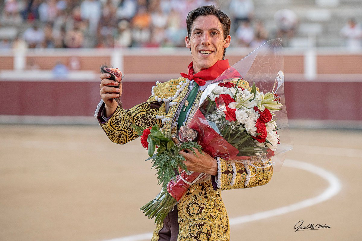 burladerotv's tweet photo. 𝗔𝗖𝗧𝗨𝗔𝗟𝗜𝗗𝗔𝗗 || Diego García, Triunfador de la Feria Taurina de San Sebastián de los Reyes 2026 

👉️ https://t.co/Id2MEOFk12 https://t.co/ON7BvIPBWE