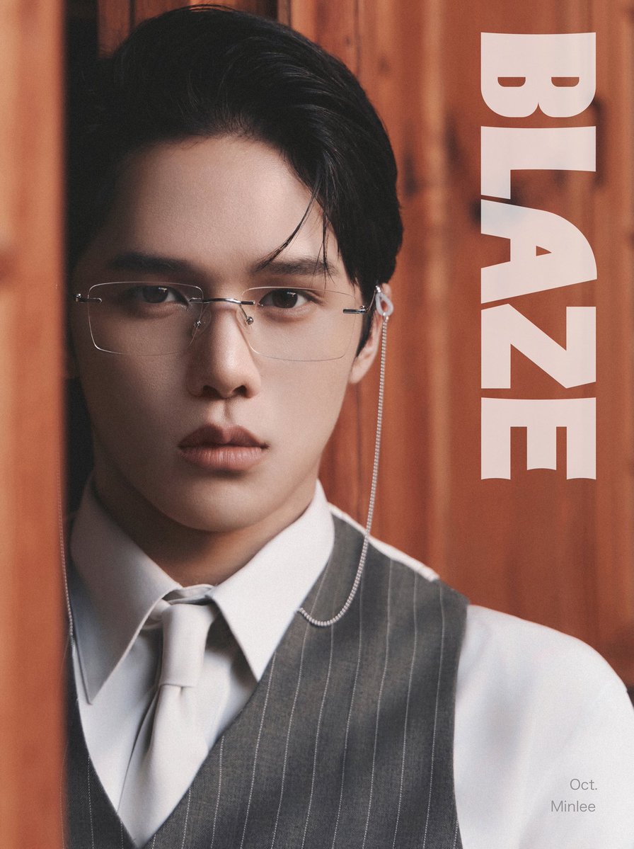 blazeprojectmag's tweet photo. 【BLAZE】OCTOBER ISSUE COVER TEASER｜ #ToptapMinlee
@JARUKiTzX96 
@mii_iin_ 

❤️‍🔥 Magazine pre-orders are now LIVE ❤️‍🔥
📢 Order page here 📢

【🌍 Official Store 🔗】
A/BVersions ⬇️
https://t.co/tGixUyrIDv

C.Ver FULL SET ⬇️
https://t.co/ilbCMC72nL

🚨
Japan, Korea, Hong Kong, Macao, Singapore, Malaysia, Thailand, Indonesia, Philippines
➡️ Direct home delivery

#TOPTAPJarukit
#MINLEEthanakorn