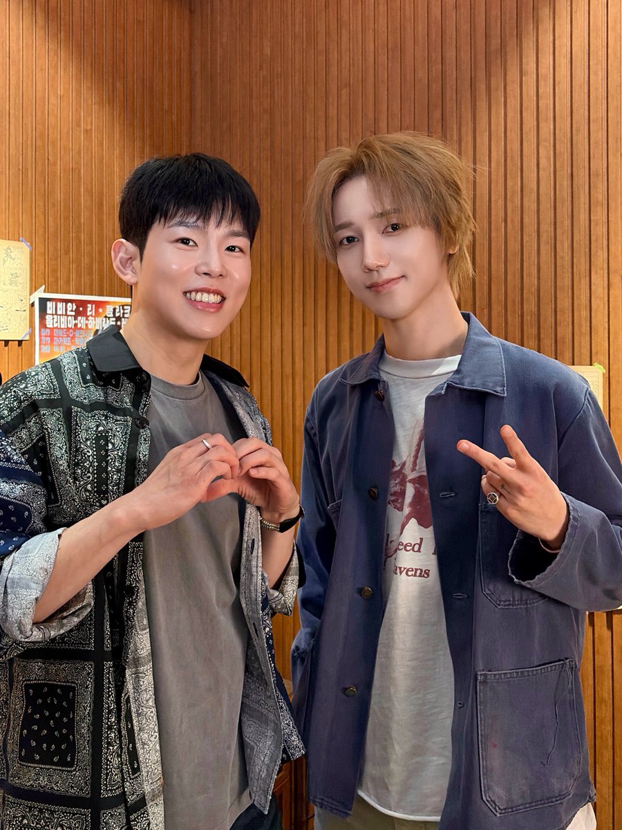 YESUNG_smtown's tweet photo. #남은밤 w/ 폴킴 💫

#예성 #YESUNG
#슈퍼주니어 #SUPERJUNIOR
#Pedazos #YESUNG_Pedazos 
#WhereWeAre https://t.co/XJoM5le6Ct