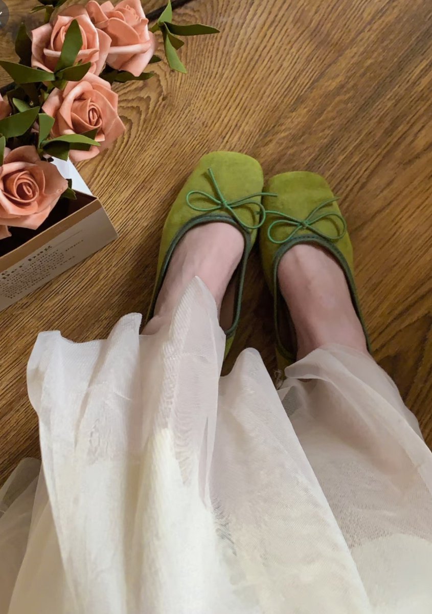 privatenameii's tweet photo. YAAMPUN FLATSHOES WARNA MATCHA INI GEMEY BANGET 😭🤏🏻 https://t.co/3MPyd2bcxp
