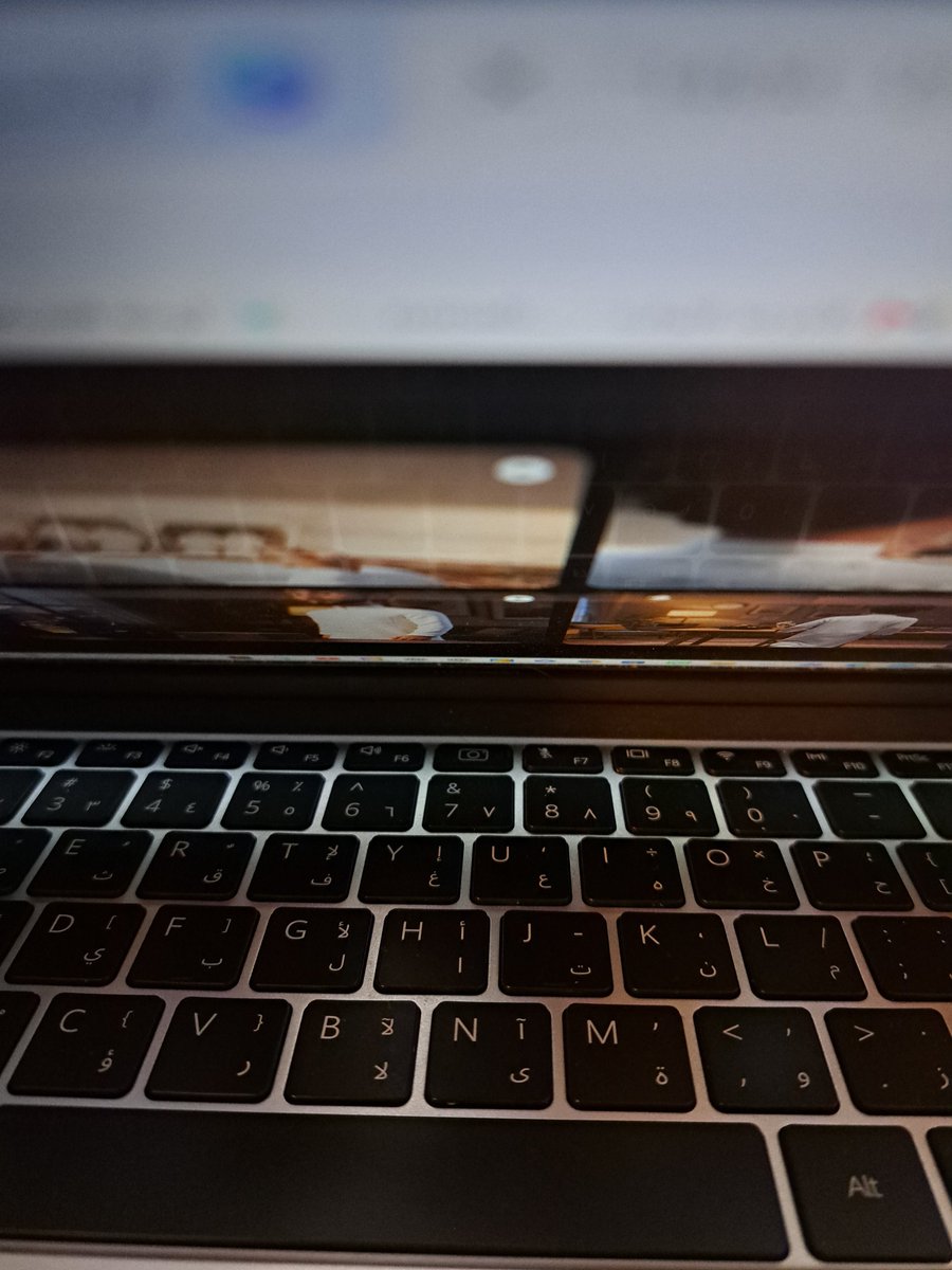 nusqdesigner's tweet photo. وش يصير لما نجمع بين فكرة بسيطة + أسلوب كرتوني + ذكاء اصطناعي؟ 👀

نشتغل حاليًا على فيديو خاص بـ #يوم_المعلم
والنتيجة للحين عاجبتنا ✨

قريبًا نشارككم العمل كامل.

 #ذكاء_اصطناعي #تصميم_محتوى https://t.co/MBE9Mq2yIe