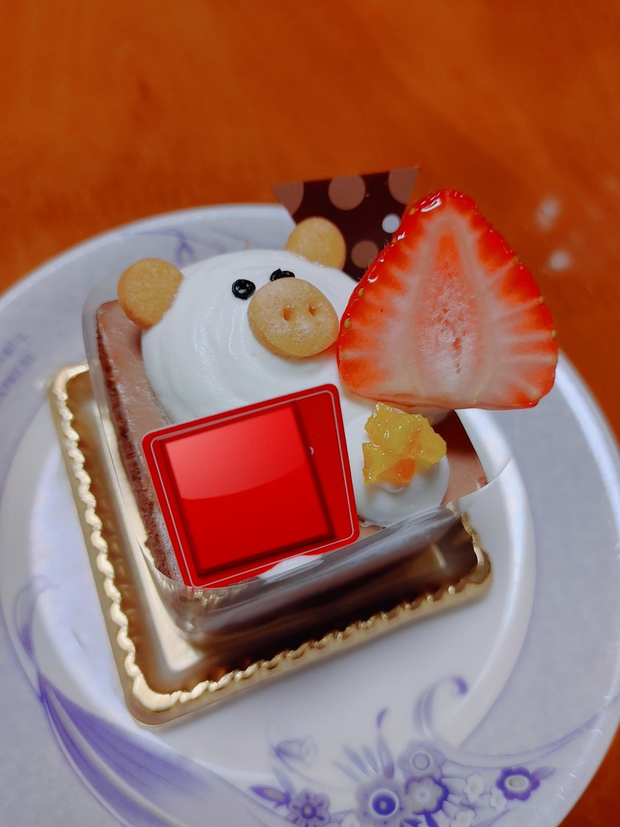 mst10rin03's tweet photo. ケーキいただきました https://t.co/CoTf4Hyy4a