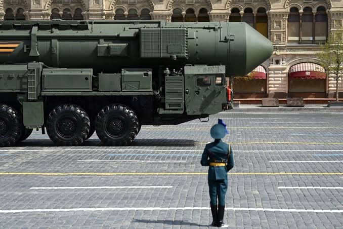 aleksthgrt's tweet photo. 🚨BREAKING NEWS

Russian Foreign Ministry:

If Europe attacks Russia, it will be a very short war of a completely different kind. https://t.co/UGMsEPnYiy