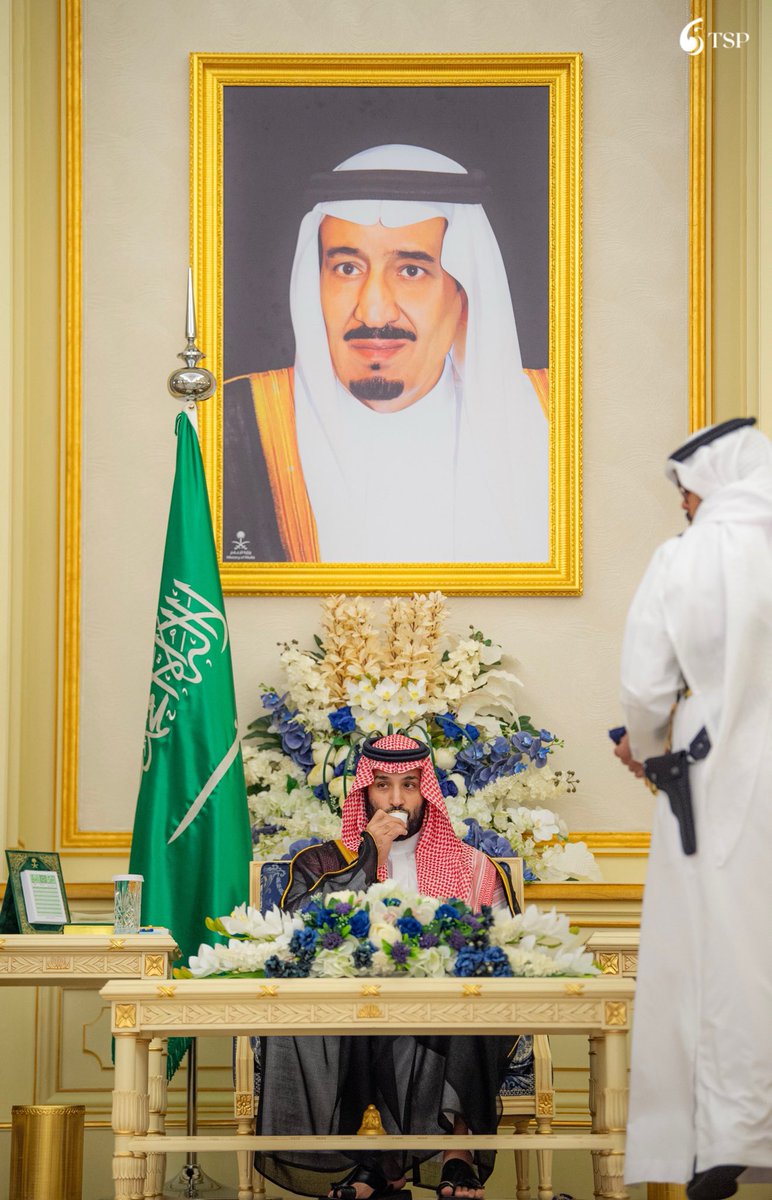 TheSaudi_post's tweet photo. "السعودية كانت موجودة قبل الولايات المتحدة الأميركية، وهي موجودة منذ عام 1727، أي قبل الولايات المتحدة بأكثر من 30 عامًا"

الأمير محمد بن سلمان‌ | 2018 https://t.co/kMbbkMSWlf