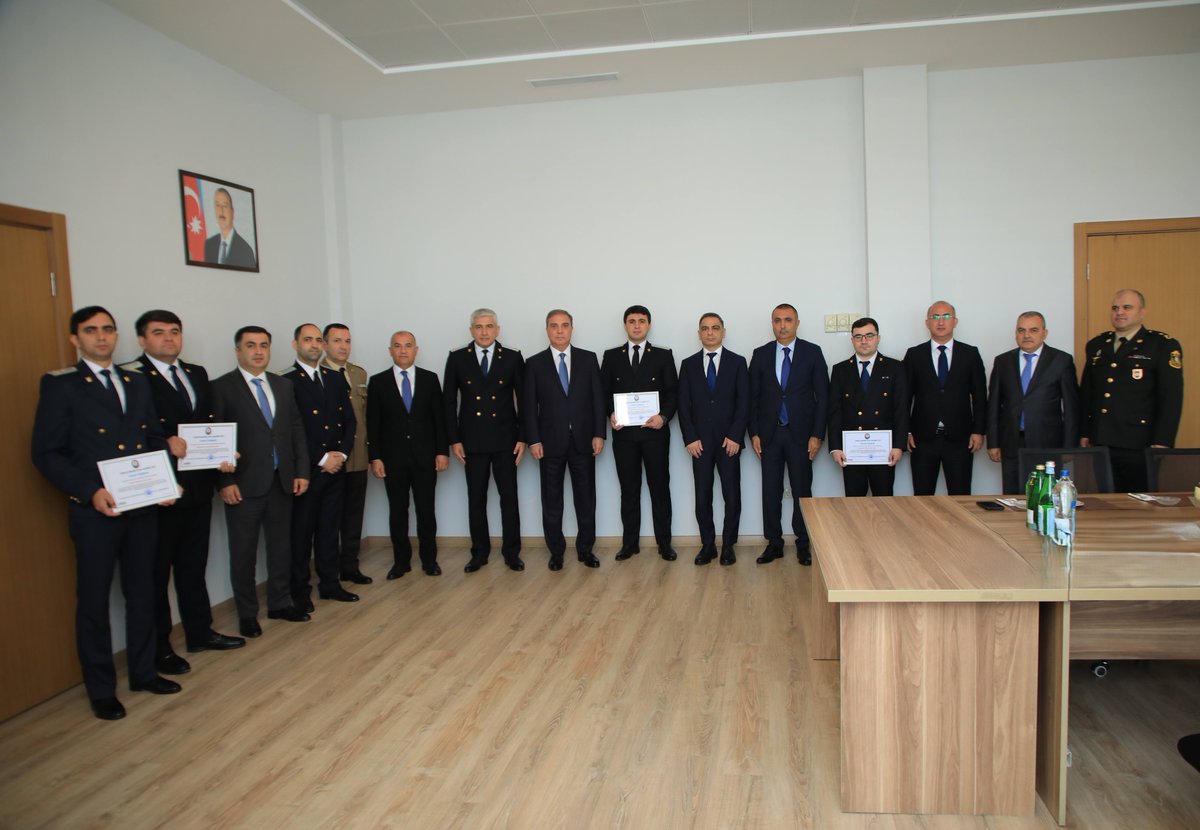 gence_icra's tweet photo. Gəncədə Prokurorluq işçilərinin peşə bayramı günü qeyd edilib

Daha ətraflı:
https://t.co/G1uqIt96hV https://t.co/x9qo6kf4uy
