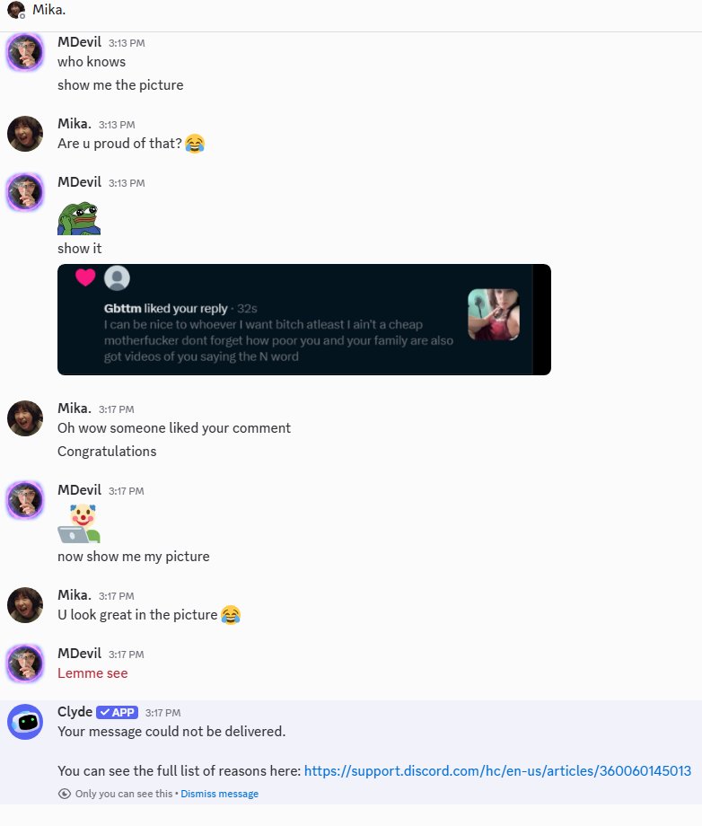 MDevilstfu's tweet photo. @qnBee19 I guess someone scared to show me the picture and was a fan to add me as a friend aww https://t.co/2gjMsnmNZl
