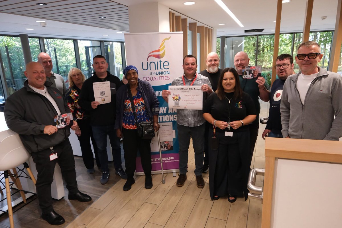 UniteWestMids's tweet photo. Thank you everyone that took signed our postcards today letting your MPs know Social care is on its knees. Action needs to be taken now.

https://t.co/uDbZRQEjPV https://t.co/cJfnVLw8lE