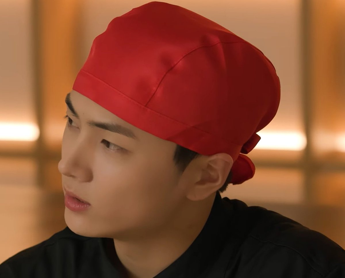 izzslzl9's tweet photo. ㅈㅉ진지하게 남돌 탑아님? https://t.co/tO5dC1KSiQ