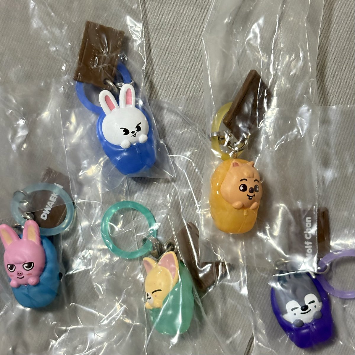 nnkj_nb's tweet photo. Stray Kids スキズ ガチャ 交換 
SKZOO めじるしアクセサリー ソロキャンプ 

【譲】画像
【求】ジニレット🥟
※全てジニレットと交換希望

郵送での交換希望です。
お気軽にお声がけください🍀 https://t.co/xCfhKRJJ7o