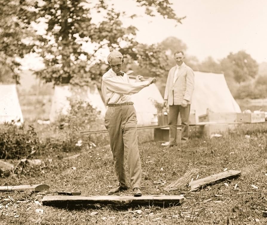 KnowledgeArchiv's tweet photo. “Chop your own wood and it will warm you twice.”

— Henry Ford https://t.co/9wLMz3h4dl