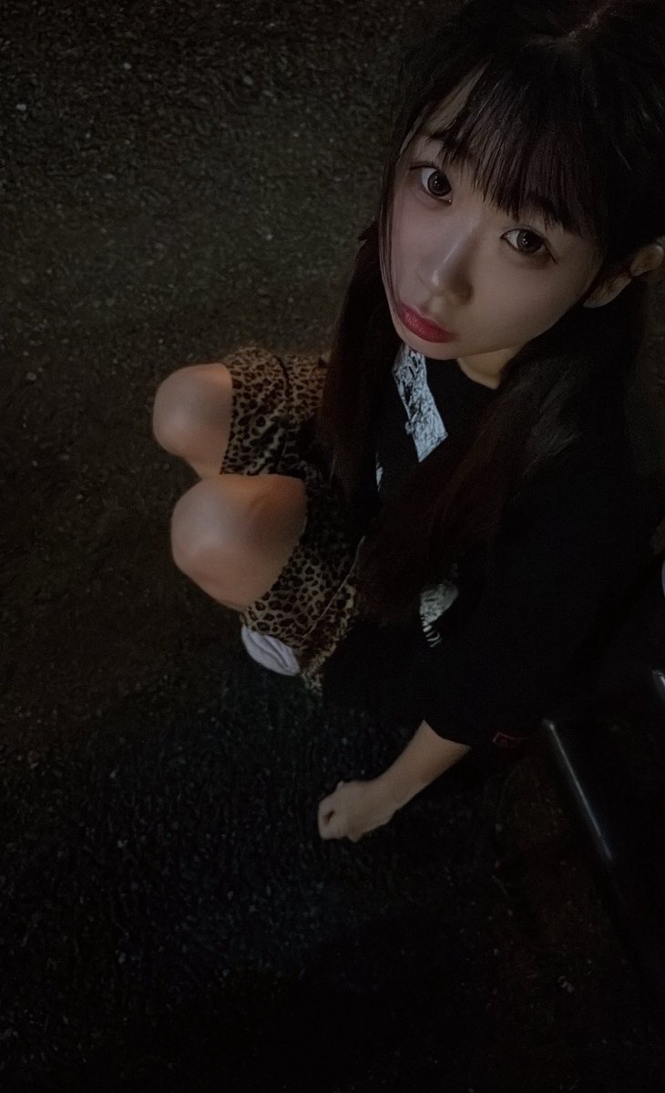 pitatapu's tweet photo. ﾄﾞｽﾞｻﾝ、福岡ぶん投げフロアｱﾁｱﾁ助かるﾈ~
好き曲でお友達の目の前にフレームインしちゃって出会うのおもろいね地元感じた
次小倉なの神だゃ〜お友達全員集合ﾀﾞﾈﾝ https://t.co/KX23jebmtM