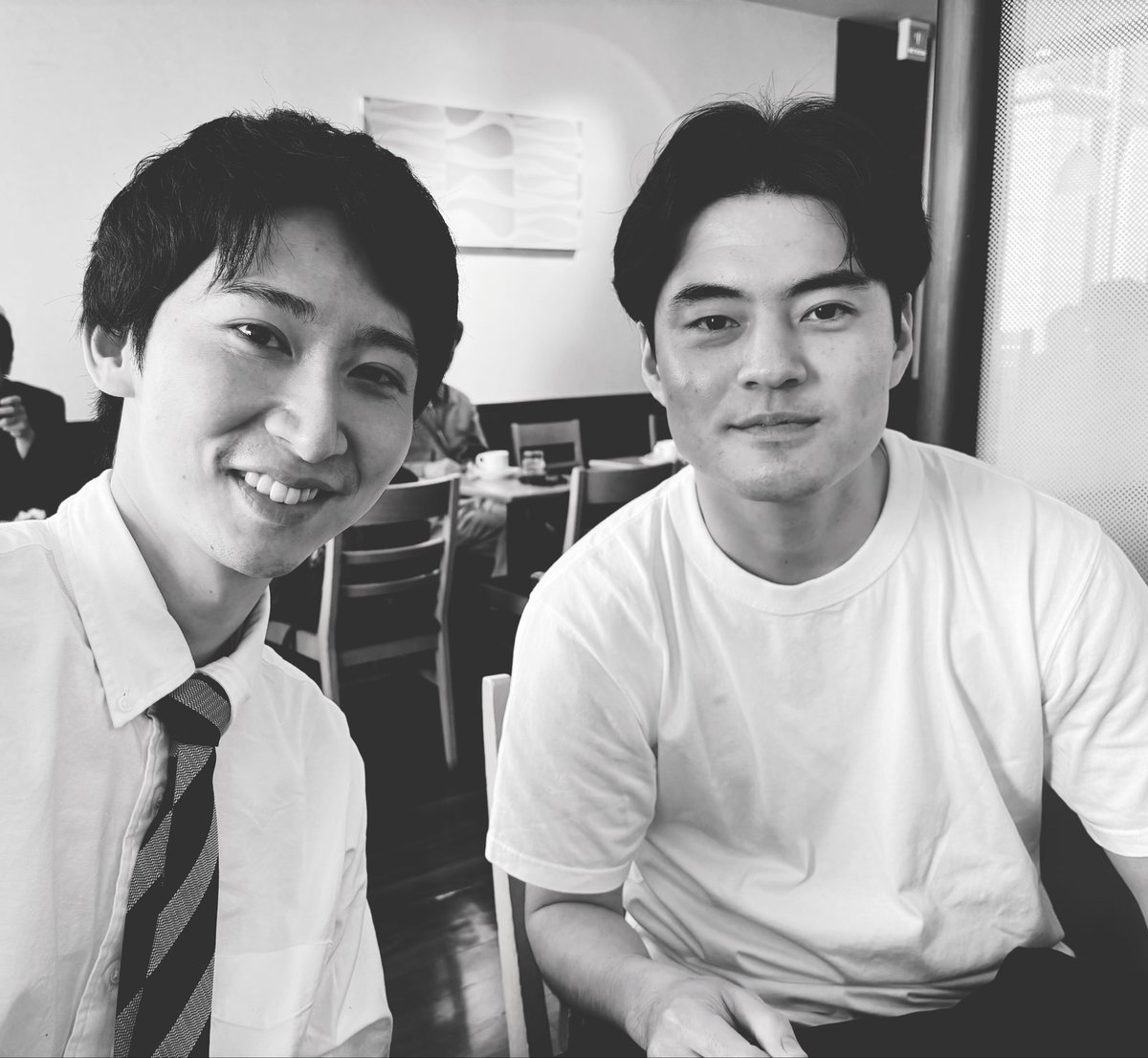 Emmu0309's tweet photo. 龍之介、直野。

本日は雑誌媒体取材。

撮影、インタビュー……
とても多くの学びがありました。

ご協力いただきました関係者各位ありがとうございました。

年内には告知できるかと思います。
その際は皆さまどうぞよろしくお願いいたします。

#Emmu #龍之介 #直野航大 https://t.co/UxL3jen9Fa