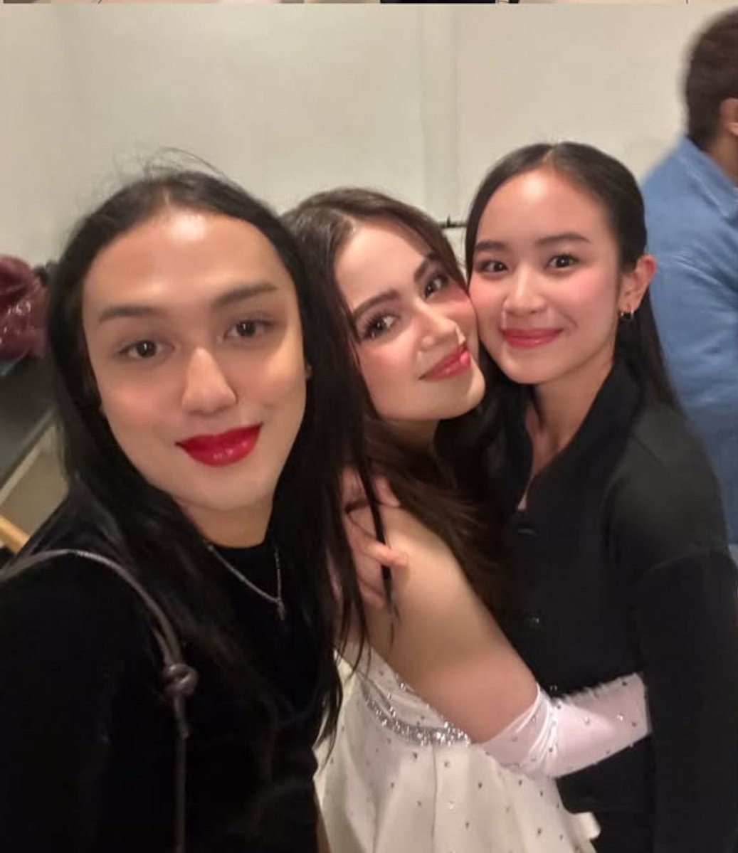 cappietala's tweet photo. HELLO #capkrys on ms mitch ig september dump CHEEKS TO CHEEKS NA NAMAN SILA WITH YAKAP 😭😭😭😭 https://t.co/aMWIuKcSbu