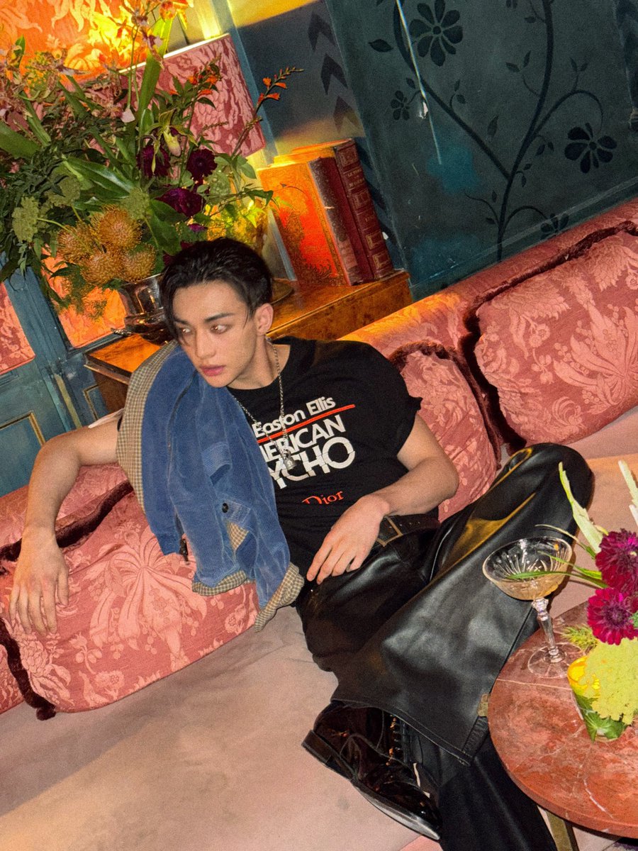 realskzoo's tweet photo. Actualización de Hyunjin en Instagram 📸 

"AFtERPaRTY"

#DiorSummer27_HYUNJIN
#HYUNJIN_PFW26 https://t.co/4JNuO2vVGo