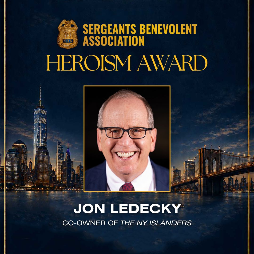 sbanypd's tweet photo. Jon Ledecky has consistently demonstrated his respect & appreciation for the men & women of the NYPD. His commitment to supporting law enforcement and the communities we serve strengthens New York, and we were proud to honor him with the SBA Heroism Award at tonight's annual Heroism Awards Gala.