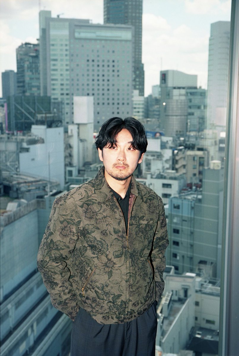 office_saku's tweet photo. 【松田龍平】

松田龍平×UNDERCOVER NOISE LAB｜境界を超えて、物語は動き出す https://t.co/Z1ua71oThR

@undercover_lab 
@shibuya_parco 

#UNDERGIRL
#松田龍平 https://t.co/RxcurRxqr7