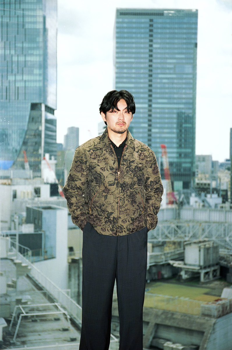 office_saku's tweet photo. 【松田龍平】

松田龍平×UNDERCOVER NOISE LAB｜境界を超えて、物語は動き出す https://t.co/Z1ua71oThR

@undercover_lab 
@shibuya_parco 

#UNDERGIRL
#松田龍平 https://t.co/RxcurRxqr7