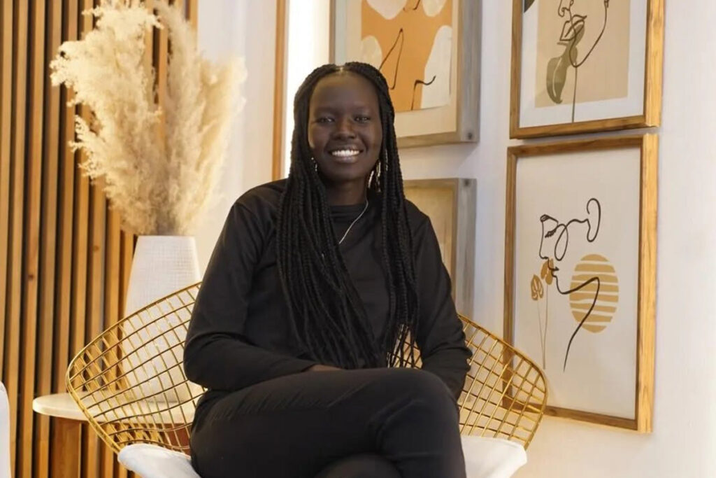 Carleton_U's tweet photo. After living in Kenya's Kakuma Refugee Camp, Carleton student Nyabuol Biel Gang is bringing her lived experience directly to decision-makers, global youth councils and Parliament Hill.

Read how: https://t.co/iQWmg9JQVr https://t.co/6nv0UgNftj