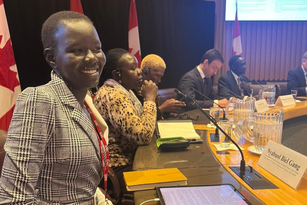Carleton_U's tweet photo. After living in Kenya's Kakuma Refugee Camp, Carleton student Nyabuol Biel Gang is bringing her lived experience directly to decision-makers, global youth councils and Parliament Hill.

Read how: https://t.co/iQWmg9JQVr https://t.co/6nv0UgNftj