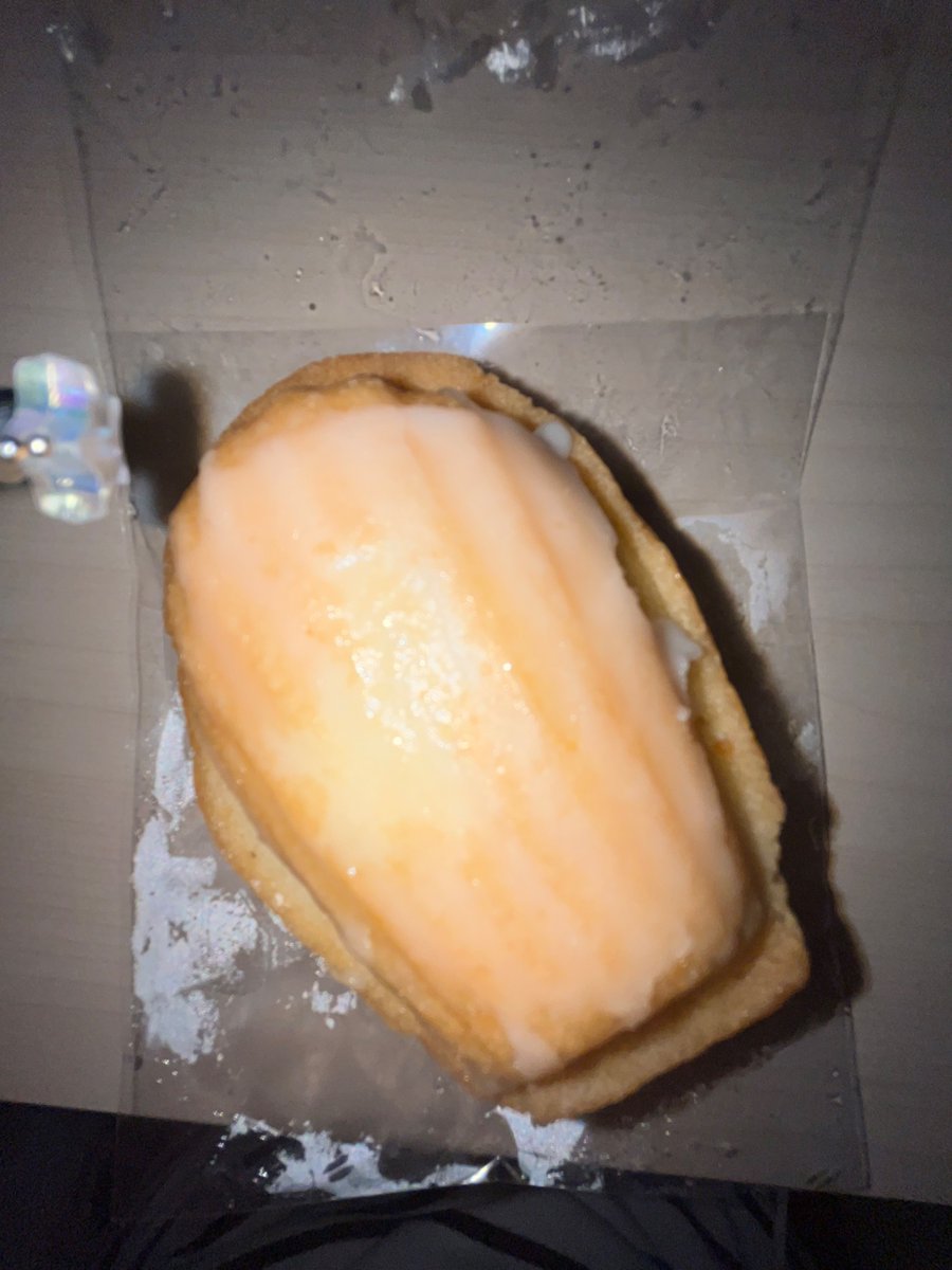 innnieats's tweet photo. 10/1 맘마
아침 구운란흰자만, 방토
점심 샌드위치, 방토, 바나나
간식 레몬 마들렌
저녁 공차 저당 자스민 밀크티+치즈폼 https://t.co/Qin7uQlMjr