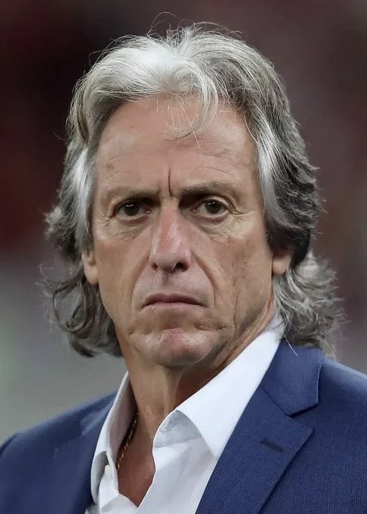 PolymarketSport's tweet photo. 🚨JUST IN: Portugal’s Prime Minister called Jorge Jesus yesterday after Ronaldo left the national team https://t.co/4x7HMqekSt