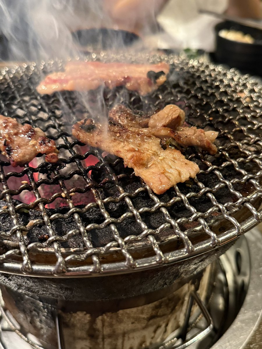 chikuzen45455's tweet photo. 焼肉〜 https://t.co/sx75EwWbLH