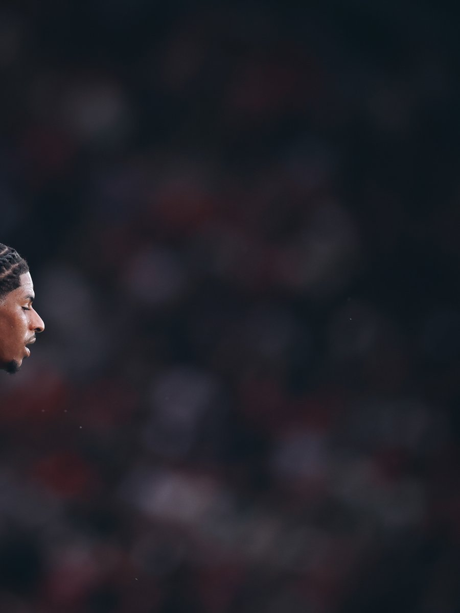 ManUtd's tweet photo. 🔙🔜 https://t.co/2b6TTKRFLo