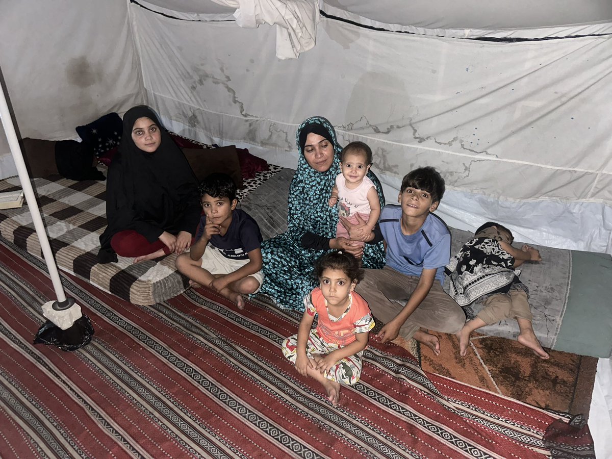Tameralmasri90's tweet photo. When the world around us felt silent, your voices broke the walls of our isolation. May Allah reward every single donor with immense bounty and safeguard all those who quoted and reposted our pain. We are endlessly grateful for proving that we matter. Now, we are only 170 dollars short of securing the medical treatments, doctor fees, and hospital expenses required for Hassan's surgery tomorrow. Help us complete this humanitarian journey.
https://t.co/lS6wJrLxdJ

@shaunking @kanda_mali @bill2earth @ssuzie__ @bfry1981 @goldenintifada @joe90kane @ListenUpLiberal @MarkSwanny