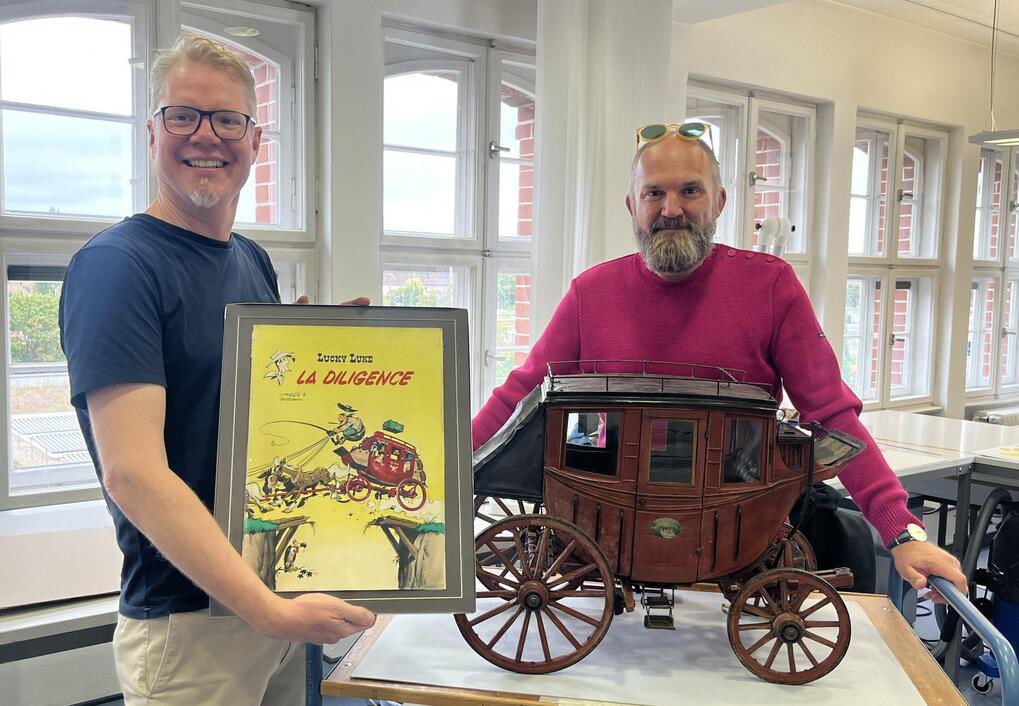 Lars_von_Toerne's tweet photo. Heute Abend wird im Museum für Kommunikation Berlin die größte Lucky-Luke-Ausstellung eröffnet, die es je in Deutschland zu sehen gab. Ich habe mit den Kuratoren darüber gesprochen, wie es dazu kam und was die Highlights sind: 
https://t.co/9kszmYkSke via @Tagesspiegel https://t.co/orL0CmjQeS