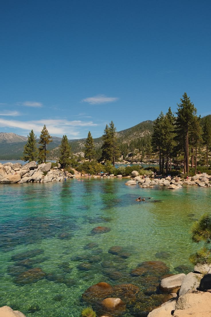 echoesofworld's tweet photo. Lake Tahoe, California https://t.co/UEMd7TnZbG