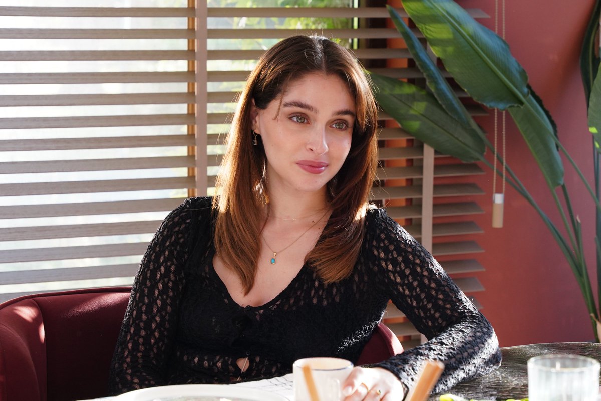 gullergunahlar's tweet photo. Bakın setten neler gelmiş! 🥳 
Çok güzel değiller mi? 😍

#GüllerVeGünahlar yeni bölümleriyle her cumartesi 20.00’de #KanalD’de!

@kanald @ngmediatv https://t.co/2g7eK6McDR