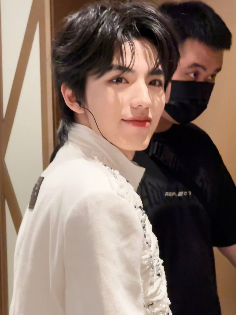 shuyuaninterfc's tweet photo. Shuyuan’s weibo update 
He looks so much fun 

#淑元 #shuyuan #yuyuan #shuyuaninterfc 

🔗 https://t.co/1pKmgwuCFw https://t.co/IXtTX0Bc7v
