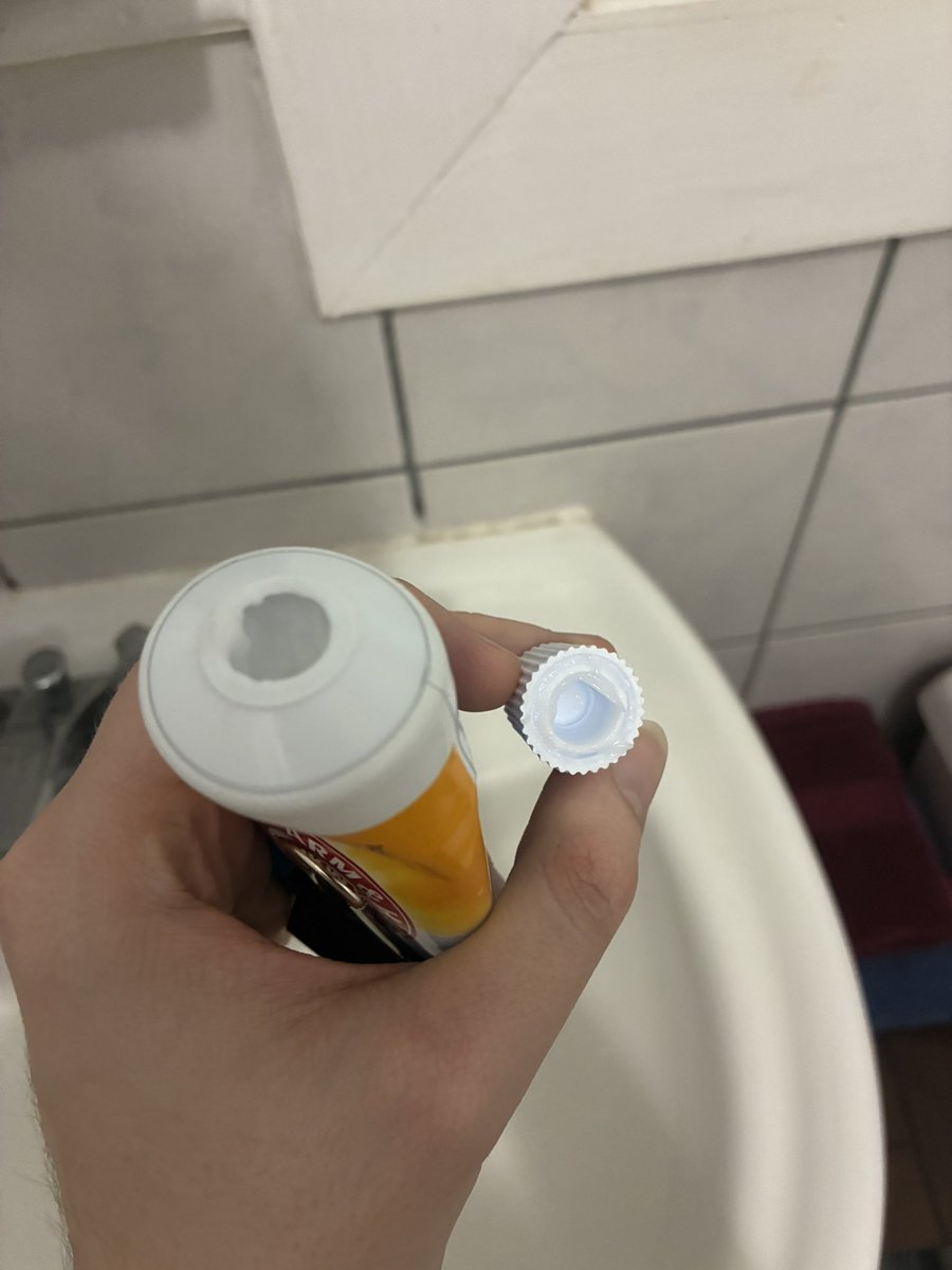 ohyumpski's tweet photo. Dropped the toothpaste two feet into the sink this morning. The entire cap broke off. How the fuck is this feasibly possible? https://t.co/YaEfKnPjY5