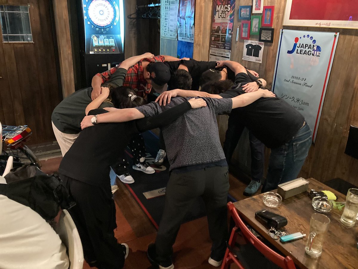 diningbarjam's tweet photo. こんばんは♪
本日はJAPANリーグです🎯
昨日は負けてしまいましたが!
今日は勝ってもらいたいですね〜🔥
オススメフードはハンバーグチーズカレー🍛
#ダーツバー #ダーツ #darts #東村山 #DiningBarJam ダイニングバージャム ダーツ好きな人と繋がりたい おひとりさま歓迎 https://t.co/Cu1dj2Nfbd