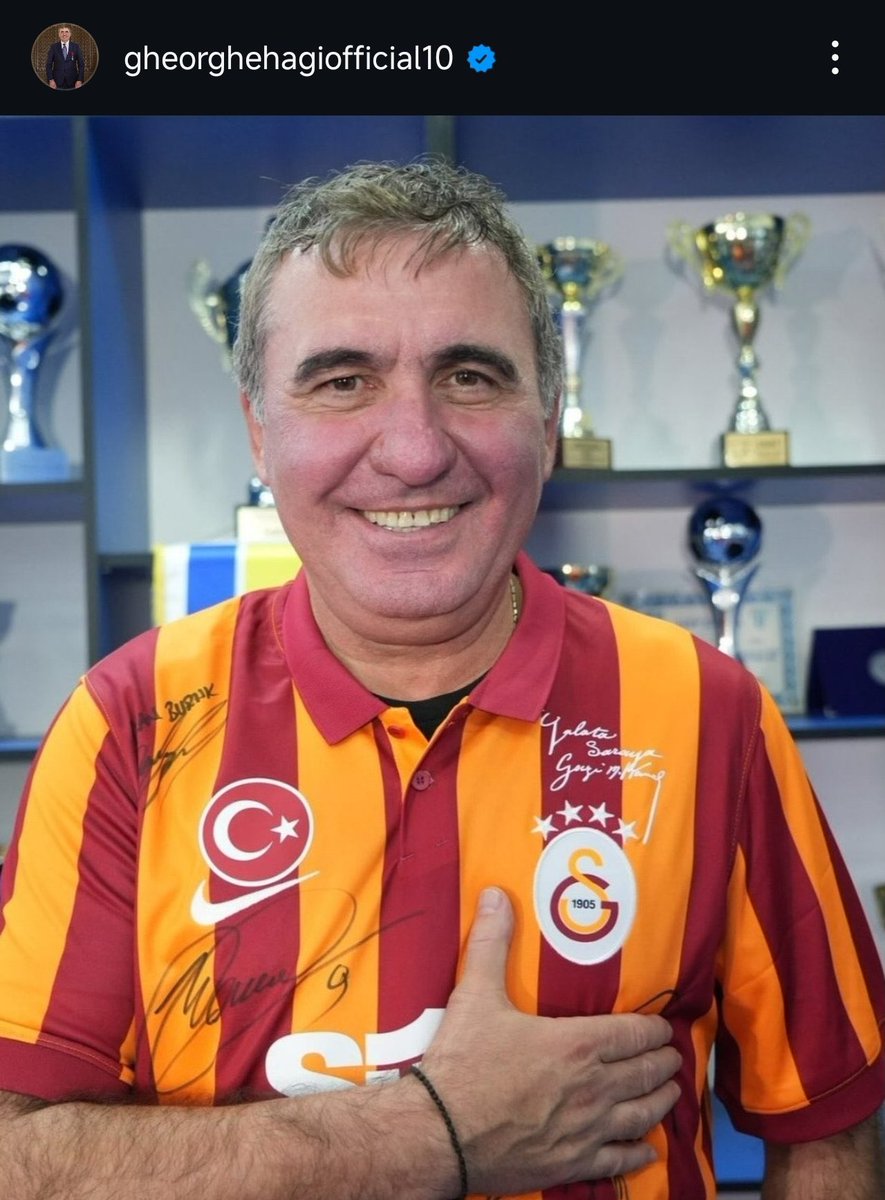 GheorgheHagi__'s tweet photo. Gheorghe Hagi: "Nice yıllara Galatasaray! Tarih, tutku ve başarıyla dolu 121 yıl! Senin hikâyenin bir parçası olmaktan gurur duyuyorum. Taraftarlarınızla birlikte nice kupalar kazanmanızı ve büyük sevinçler yaşamanızı diliyorum! 💛❤️ https://t.co/CmLbXqCAfC
