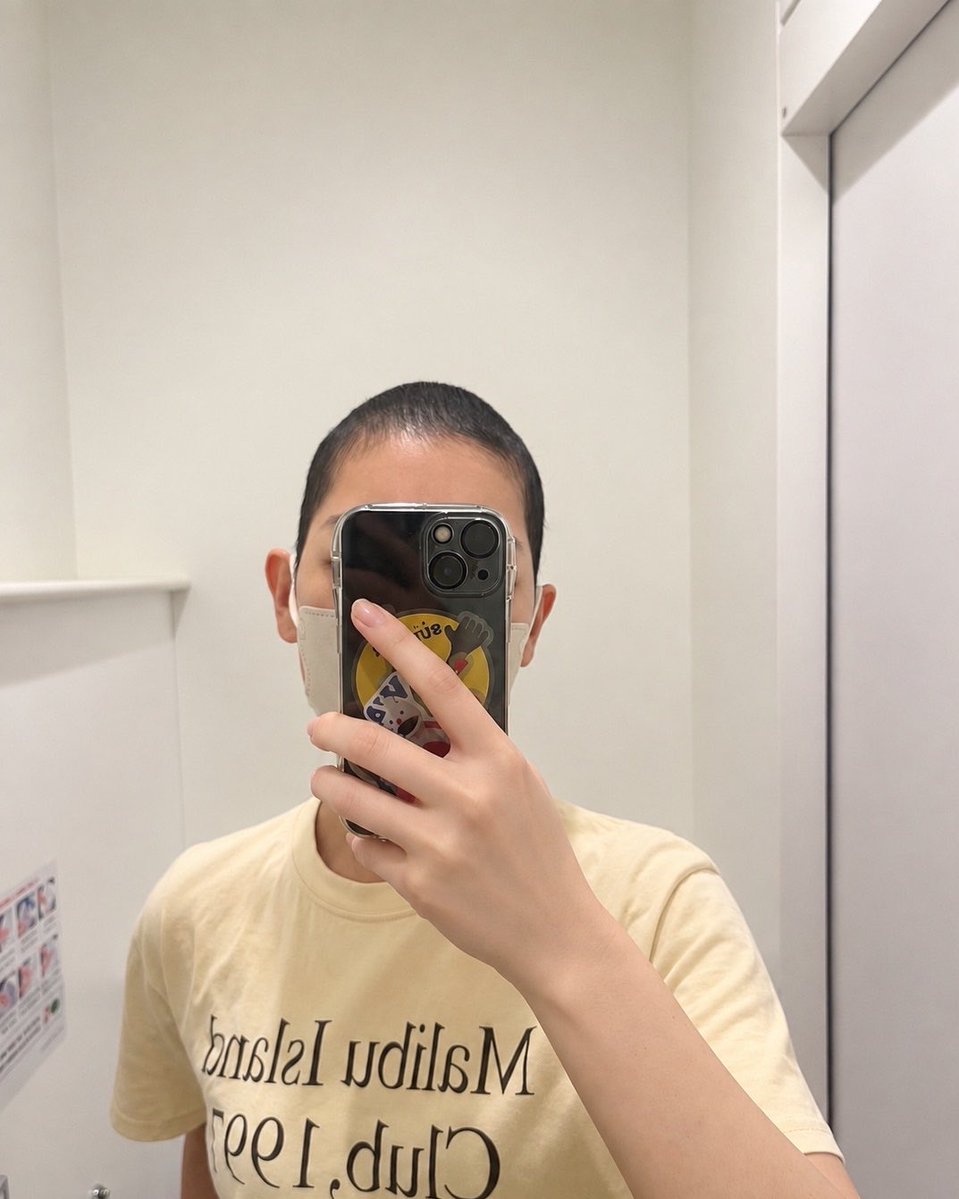 v5alvu's tweet photo. がんばれ〜髪の毛たち〜はよのびてくれ https://t.co/IdeXFezLMM