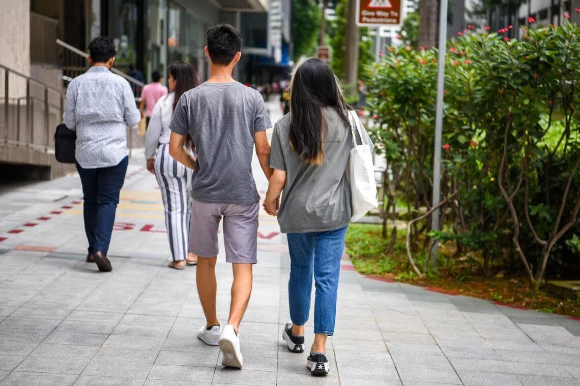 AkwyZ's tweet photo. Singapore launches government dating app as birth rate plunges. The city-state’s hands-on government helps with housing, health care, marriage, having kids and retirement. Add dating to the list.

https://t.co/UhrxTYNr9P 

#TechNews @ArturHabant @elaniazito @IanLJones98 @CurieuxExplorer @Shi4Tech @enilev @Fabriziobustama @mvollmer1 @AnthonyRochand @JolaBurnett @lyakovet @debashis_dutta @3itcom @ahier @Analytics_699 @antgrasso @CathCervoni @chidambara09 @DigitalColmer @dinisguarda @DimitriHommel @EvanKirstel @GlenGilmore @gvalan @HeinzVHoenen @ipfconline1 @jeancayeux @jorgecunha @kalydeoo @nafisalam @Nicochan33 @pierrepinna @PawlowskiMario @puneetsinghal22 @ralph_ohr @RLDI_Lamy @rshevlin @sarbjeetjohal @SpirosMargaris @StefanoDeCupis @tewoz @thomas_dettling @Ym78200 @aure79lien @jblefevre60