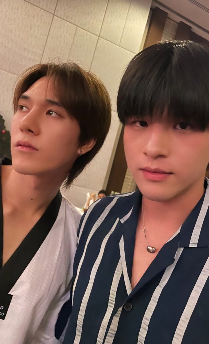 Besttsy's tweet photo. แค่หนึ่งใน Friend list ที่เธอไม่คิดอะไร แค่หนึ่งคนที่เธอไม่เคยสนใจ https://t.co/35arYzem7O